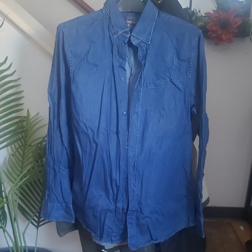 H&M Premium Cotton Dark Denim Button Down Shirt
